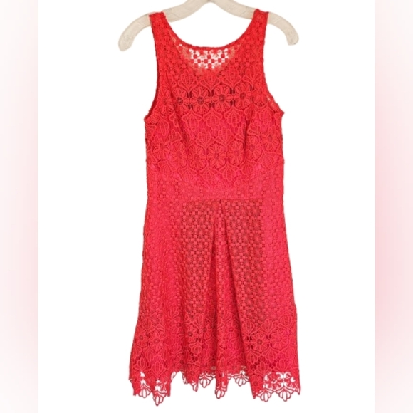 Monique Lhuillier Red Lace Sleeveless A Line Dress - Picture 16 of 16